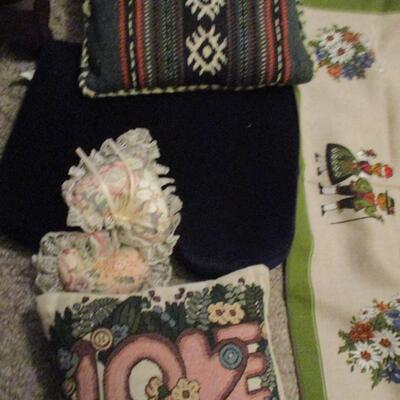 Decorative Pillows