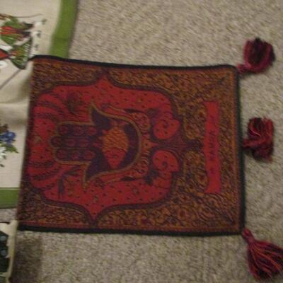 Decorative Pillows