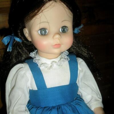 Madame Alexander Dorothy 14" Doll