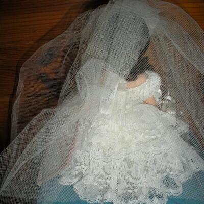 1991 Madame Alexander 8" Bride Doll Mint in box with tags #336