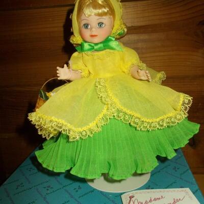 1986 Madame Alexander Down Daffy Dilly 8" doll #429