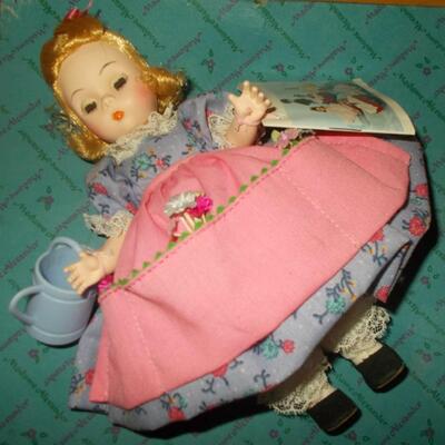 1976 Madame Alexander Mary Mary Quite Contrary