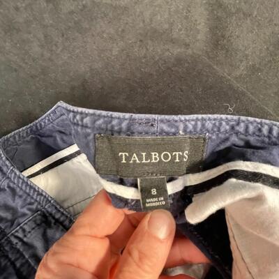 Lot 1  Shorts Size 8