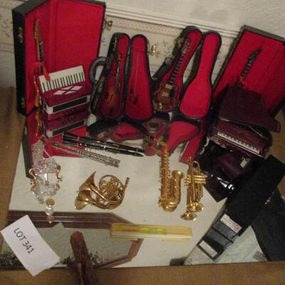 Miniature Instruments