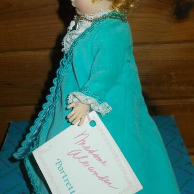 1987 Madame Alexander 10" Violetta Portrette Doll in Original Box