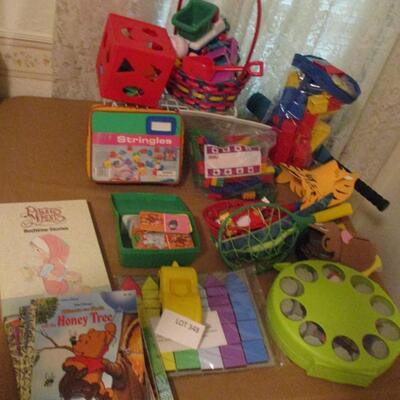 Toys & Children's Books