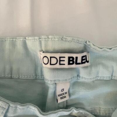 Lot 4  Shorts Size 8