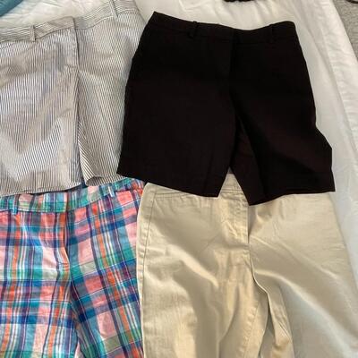 Lot 6  Talbots Shorts Size 8p