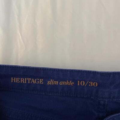 Lot 13  Jeans Size 10