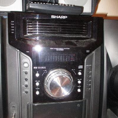 Sharp Stereo/Speakers