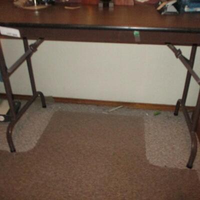 4 ft Folding Table