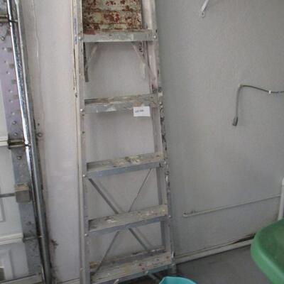 Aluminum Ladder
