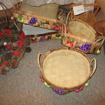 Baskets/Wreath