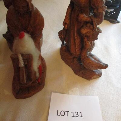 Figurines