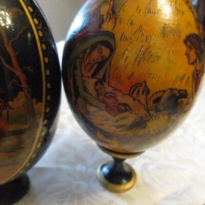 Wooden Decorative Eggs