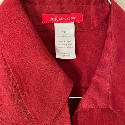 Lot 33  Talbots Slacks and Anne Klein Blouse