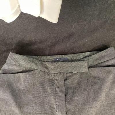 Lot 35  Brooks Brothers Blouse and Jones New York Slacks