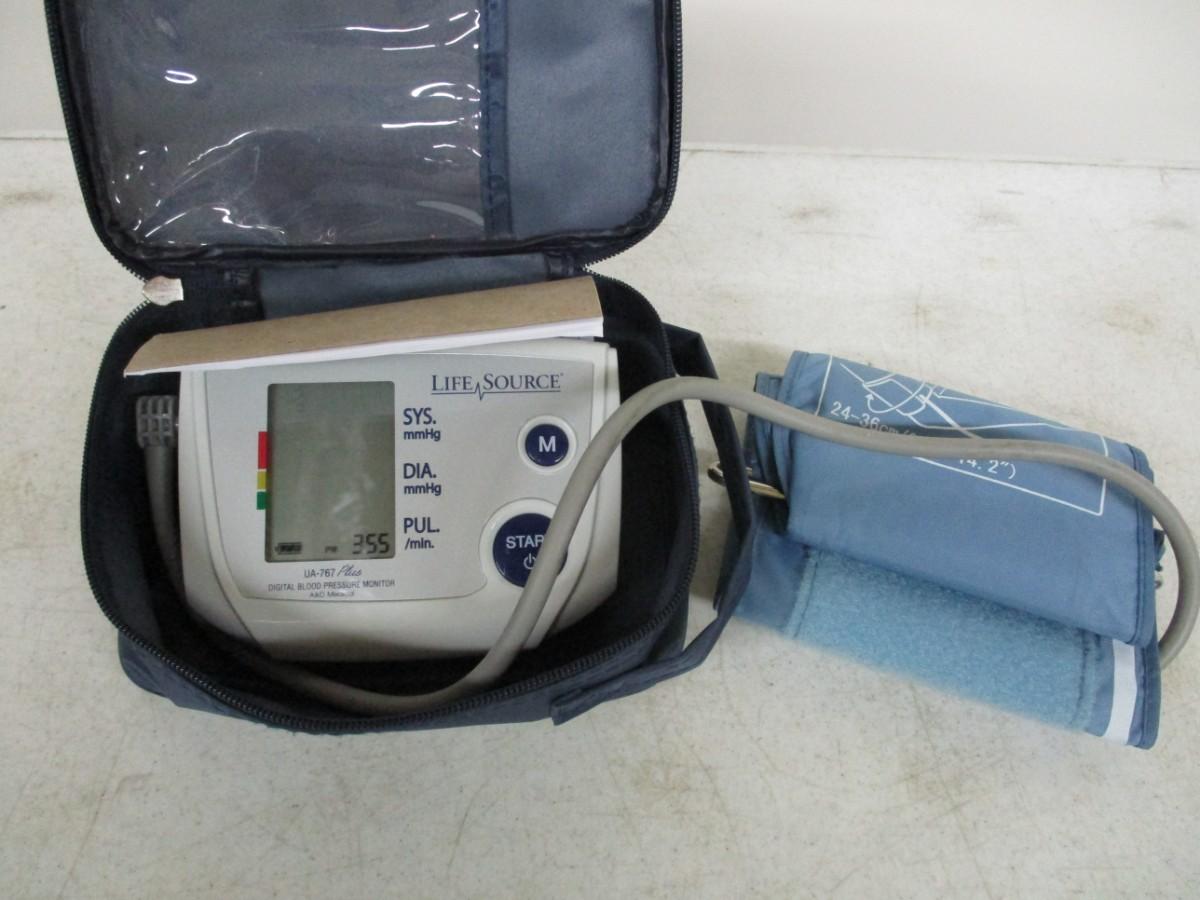 life-source-blood-pressure-monitor-estatesales