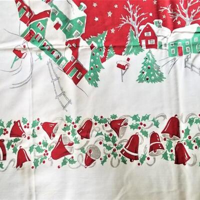 Lot #41  Charming Vintage Christmas Tablecloth