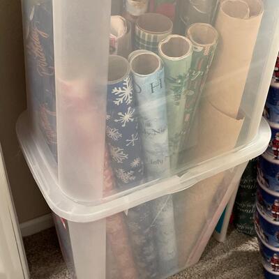 U17- Wrapping Paper storage with paper