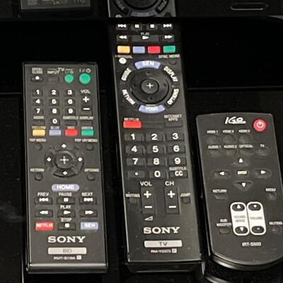 U28- 55â€ Sony TV with Blu-ray DVD player, with IGO Audio Home theater rack system