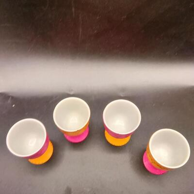 45 - 4 ceramic egg cups
