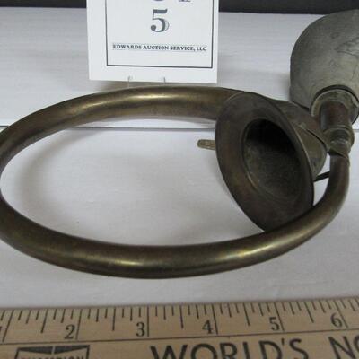 Antique Brass Car Horn, Damaged Bulb