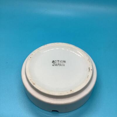 Action Japan white/blue