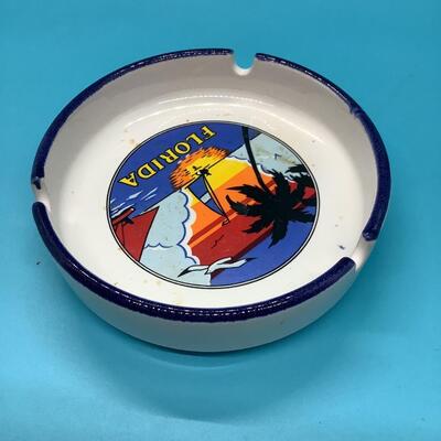 Florida sailboat ashtray