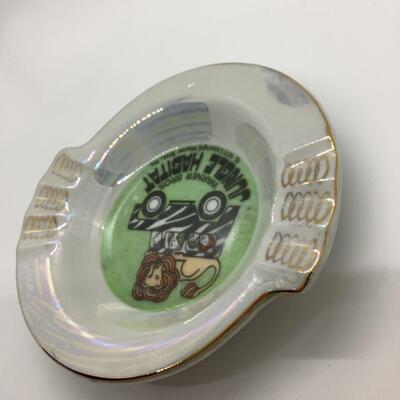 Jungle Habitat Warner Bros ashtray