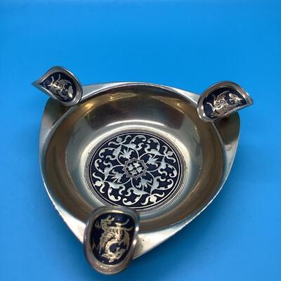 Brass 3 dragons ashtray