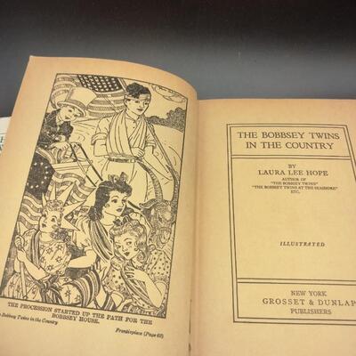 61 - 2 Vintage Children's Books
