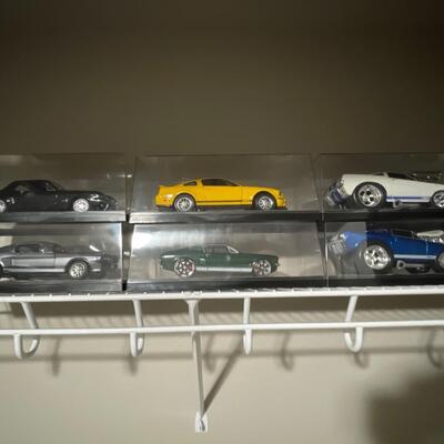 M5-Mustang Lot in display cases x6