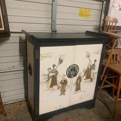 Vintage Oriental Bar (portable) has wheels