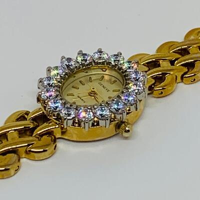 LOTJ146: Geneve Quartz Vintage Gold Tone Watch with CZ Bezel