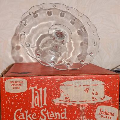 NOS Vintage Indiana Glass Cake Stand