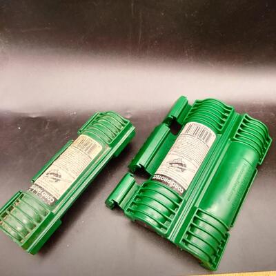 81 - 2 Extension Cord Connection Weather Protectors