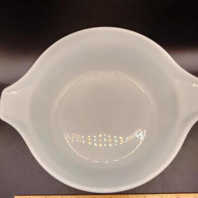 101 - pyrex casserole dish