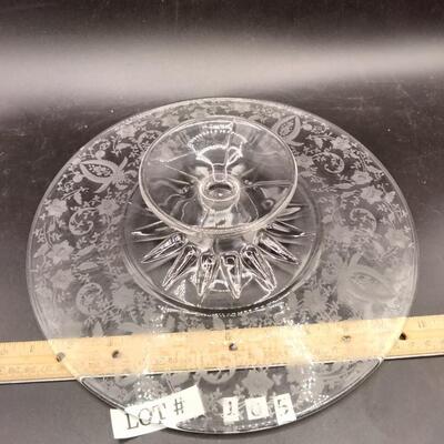 105 - Vintage glass cake stand