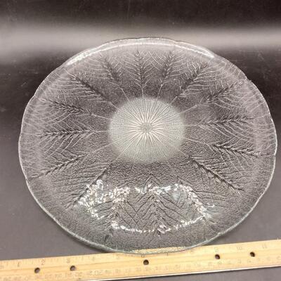 107 - vintage wheat design glass tray