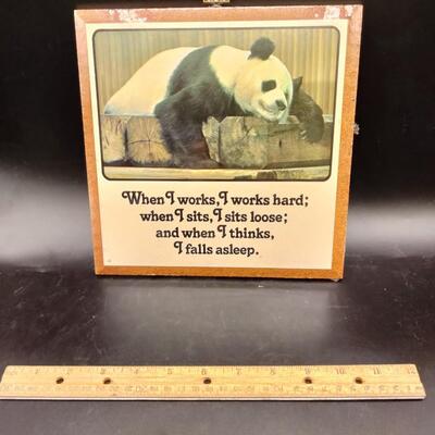 111 - Panda Sign