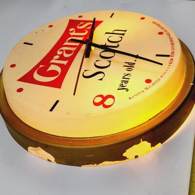 VINTAGE GRANTS SCOTCH WALL CLOCK