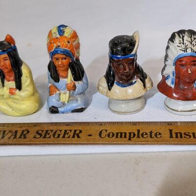Set of 2 S&P Shakers, chiefs and wives