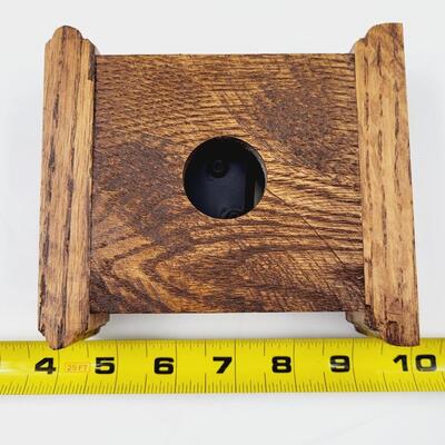 SMALL BEDSIDE BATTERY OPERATED CLOCK