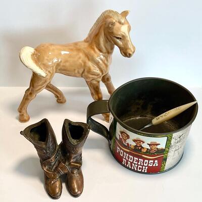 Vintage Western Collectibles Lot