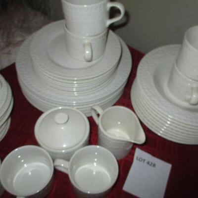 Dinnerware