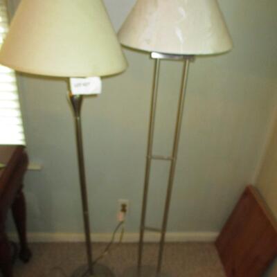 2 Floor Lamps