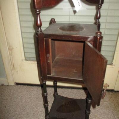 Smoking Stand
