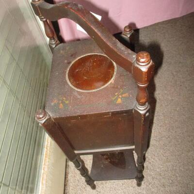 Smoking Stand