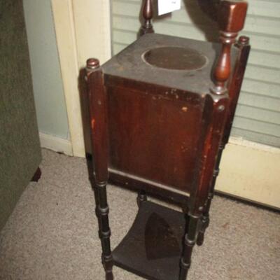 Smoking Stand